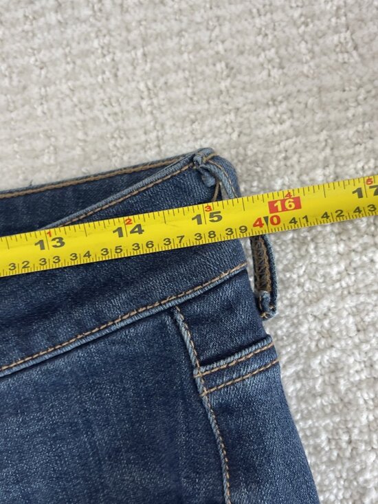 American Eagle Women’s Size 6 Super Super Stretch X4 Jegging Jeans Cut-Off Raw - Picture 7 of 12